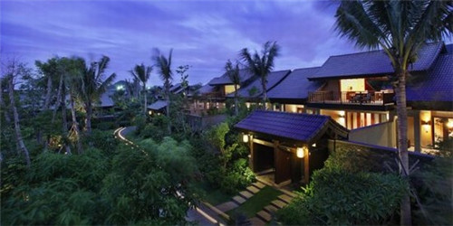 思味坊鸭血粉丝汤