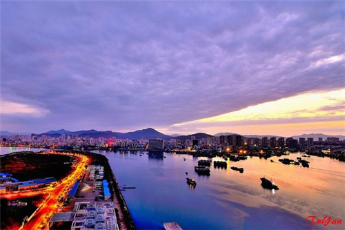 尖货火锅串串香